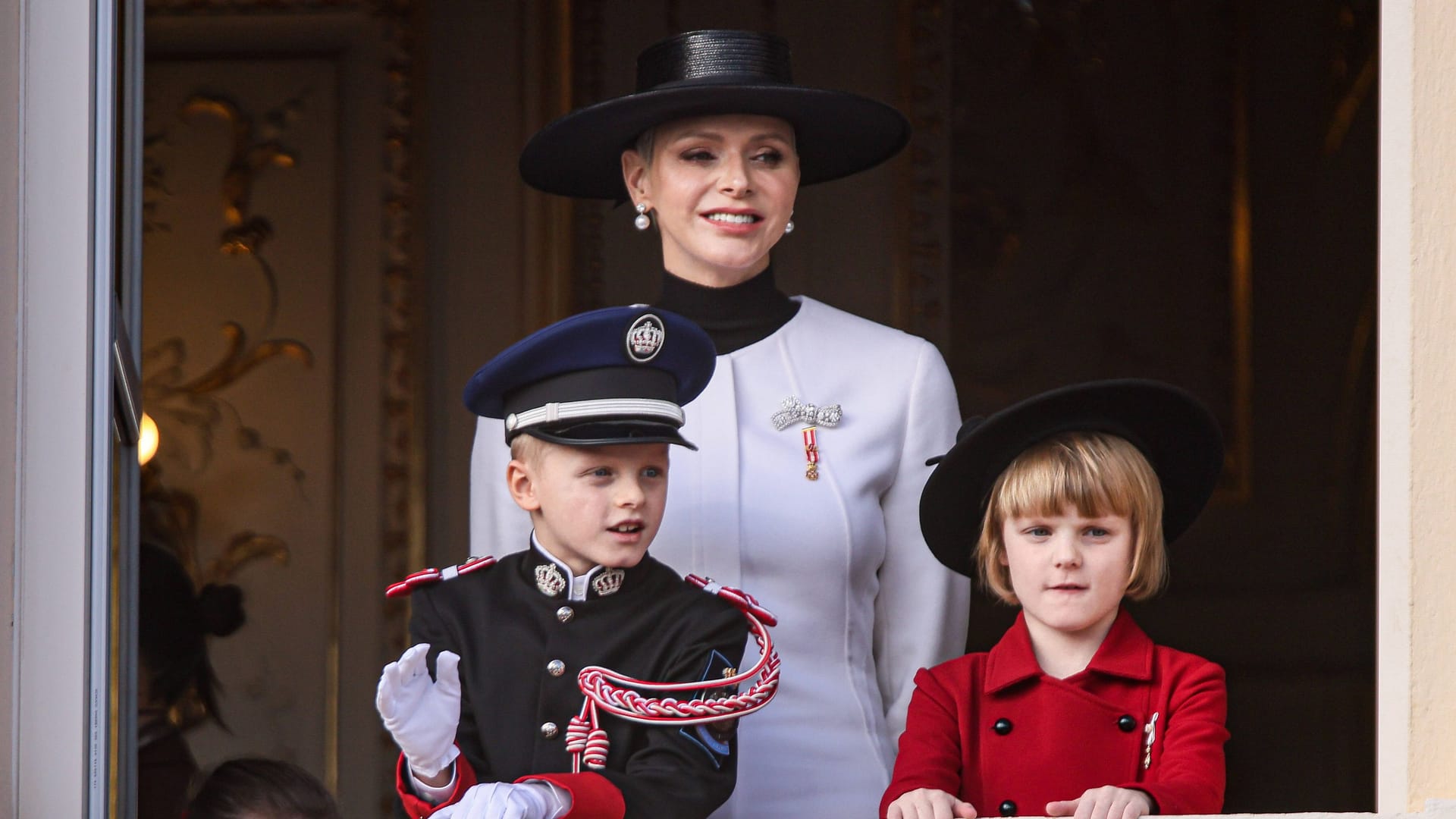 Charlène von Monaco mit ihren Zwillingen Jacques und Gabriella.