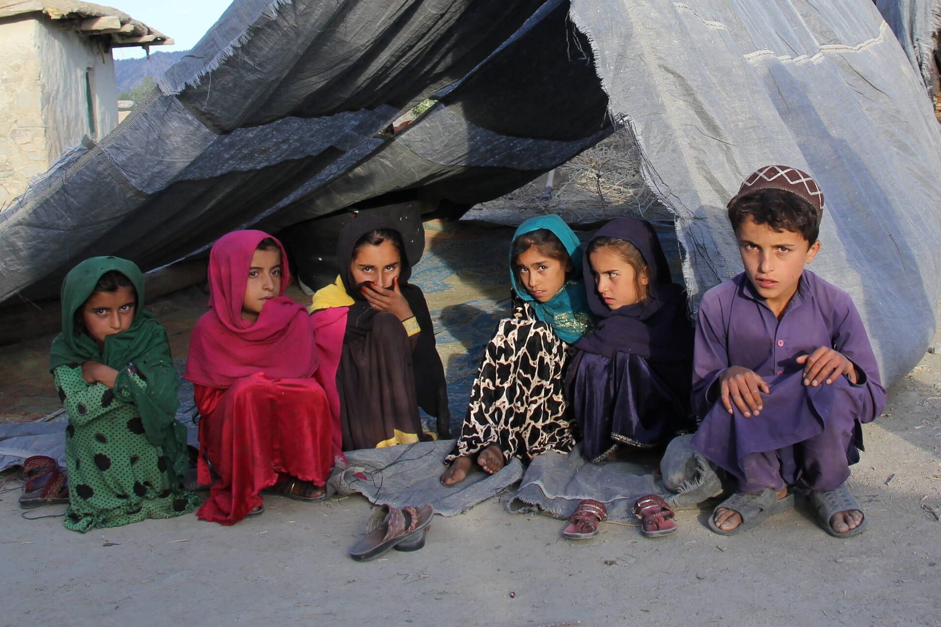 Kinder in Afghanistan (Archivbild): Die jüngste Generation treffen Konflikte und Kriege besonders.