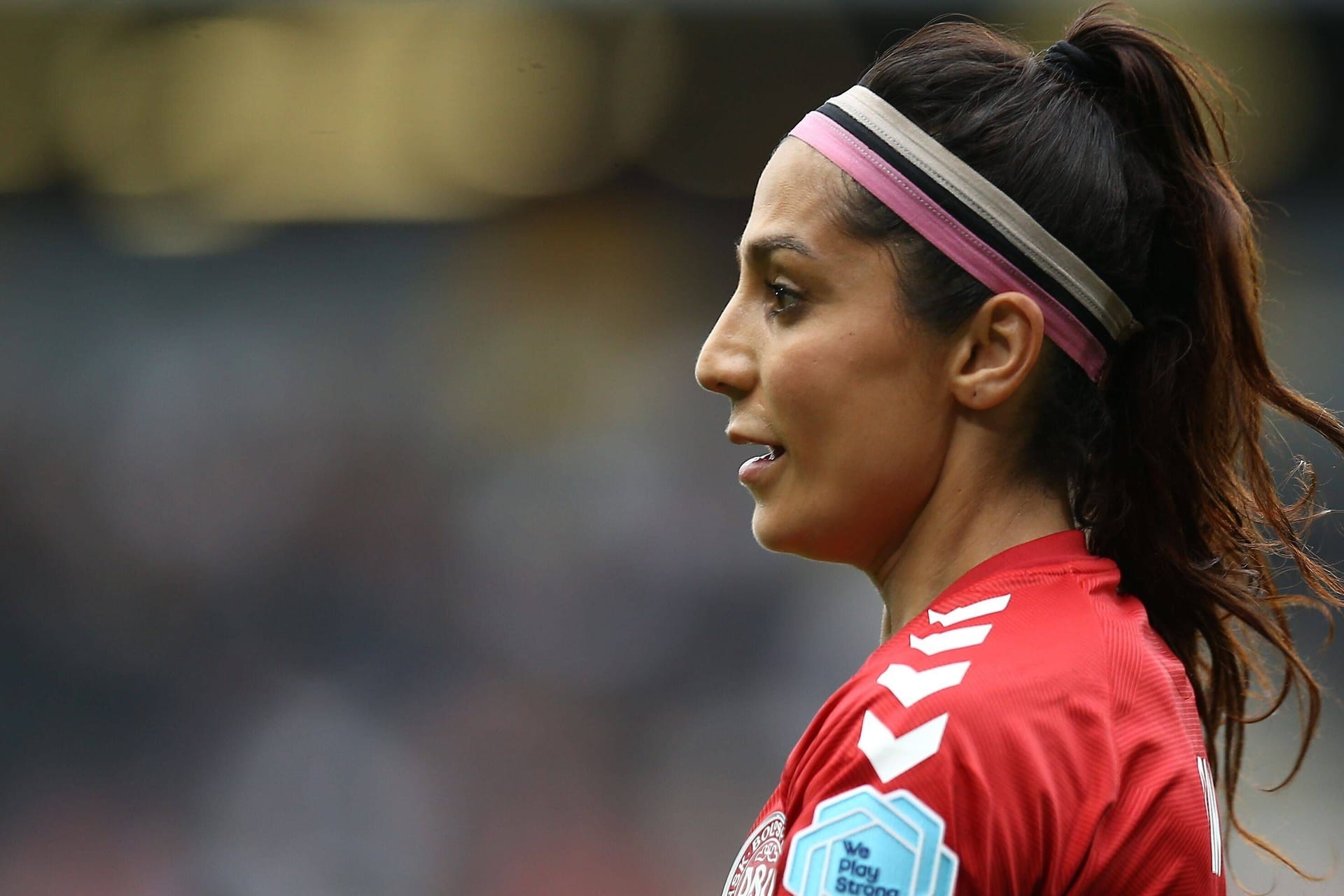 Nadia Nadim: Die dänische Nationalspielerin hat den Tod ihrer Mutter öffentlich gemacht.