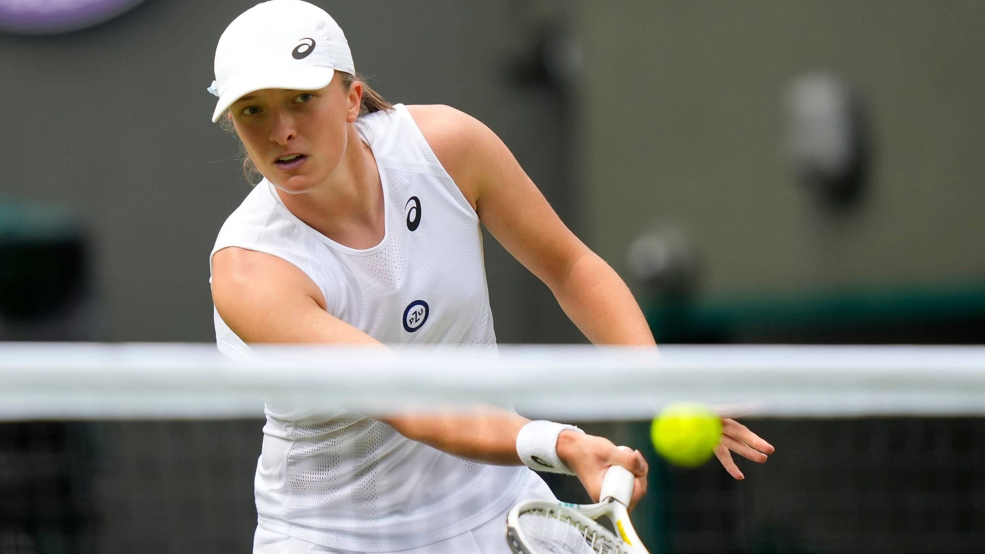 Iga Swiatek: Die Polin in All White in Wimbledon dieses Jahr.