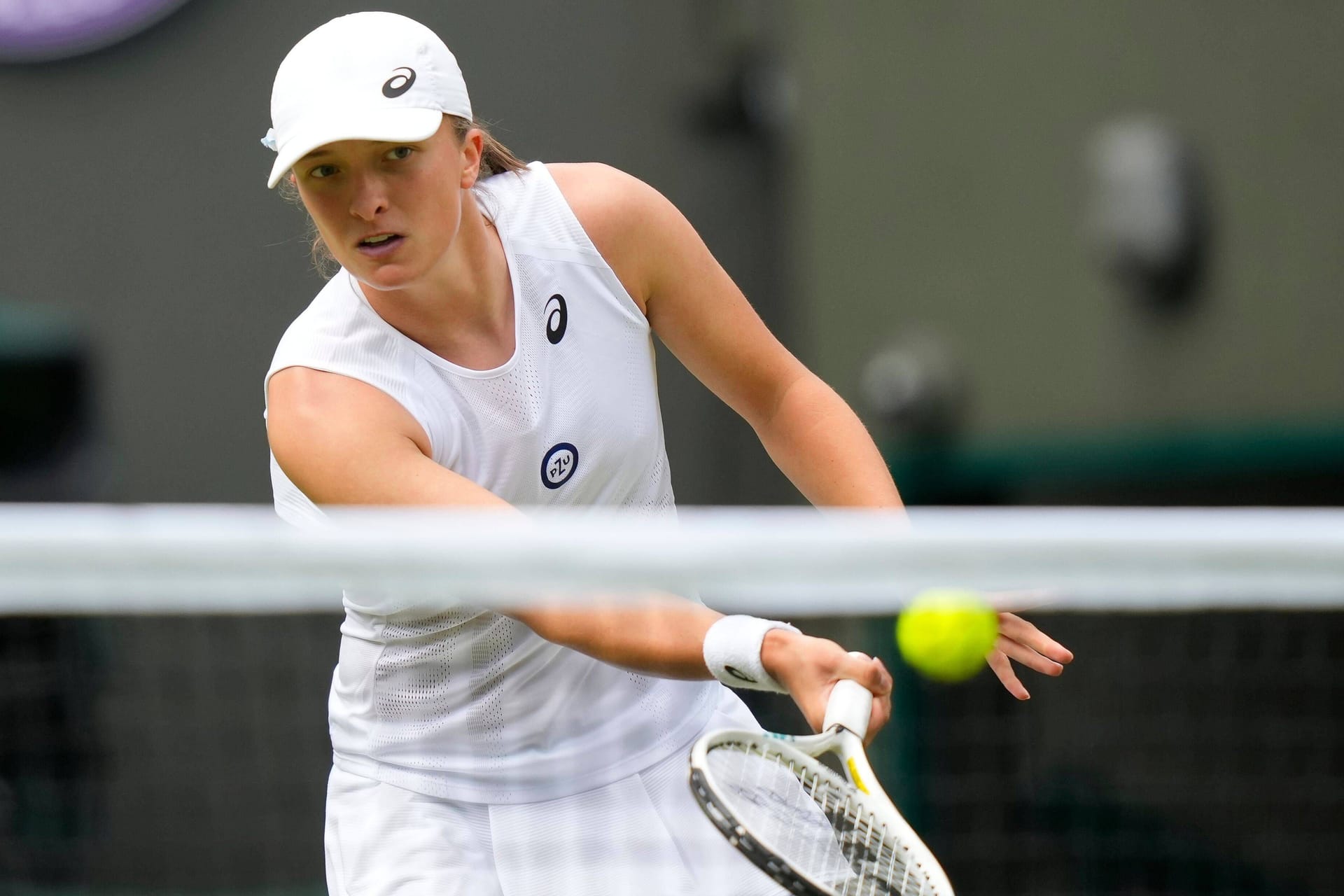 Iga Swiatek: Die Polin in All White in Wimbledon dieses Jahr.