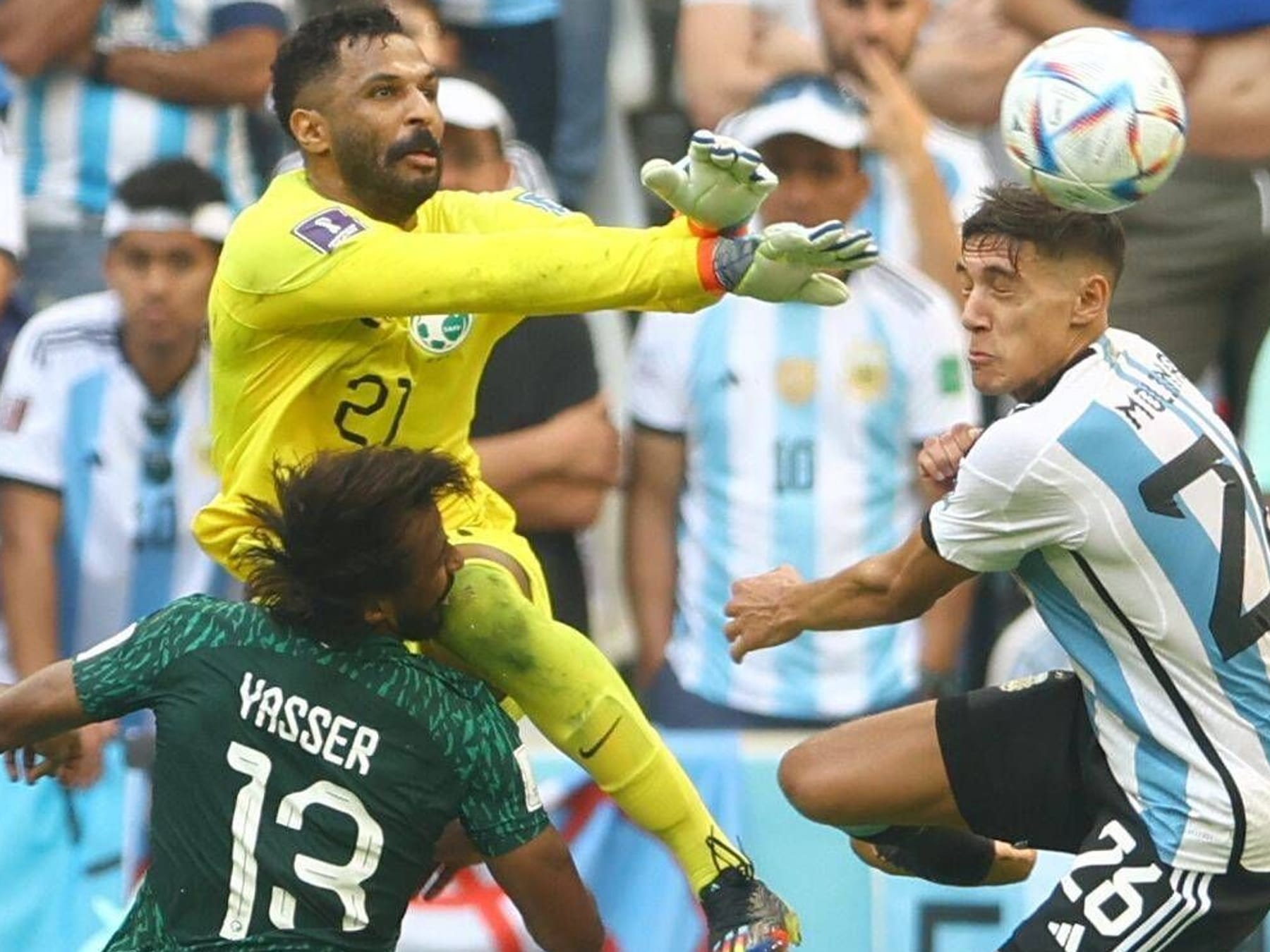 WM 2022 Saudi-Arabiens Al-Shahrani erleidet Kieferbruch and innere Blutungen