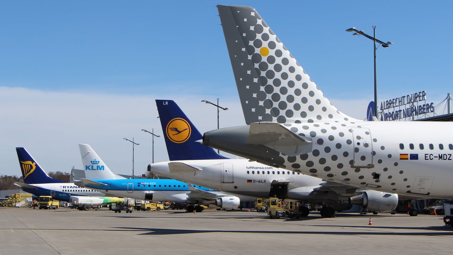 An bayerischen Flughäfen geht es nach der Corona-Flaute wieder bergauf - wie hier am Airport Nürnberg.