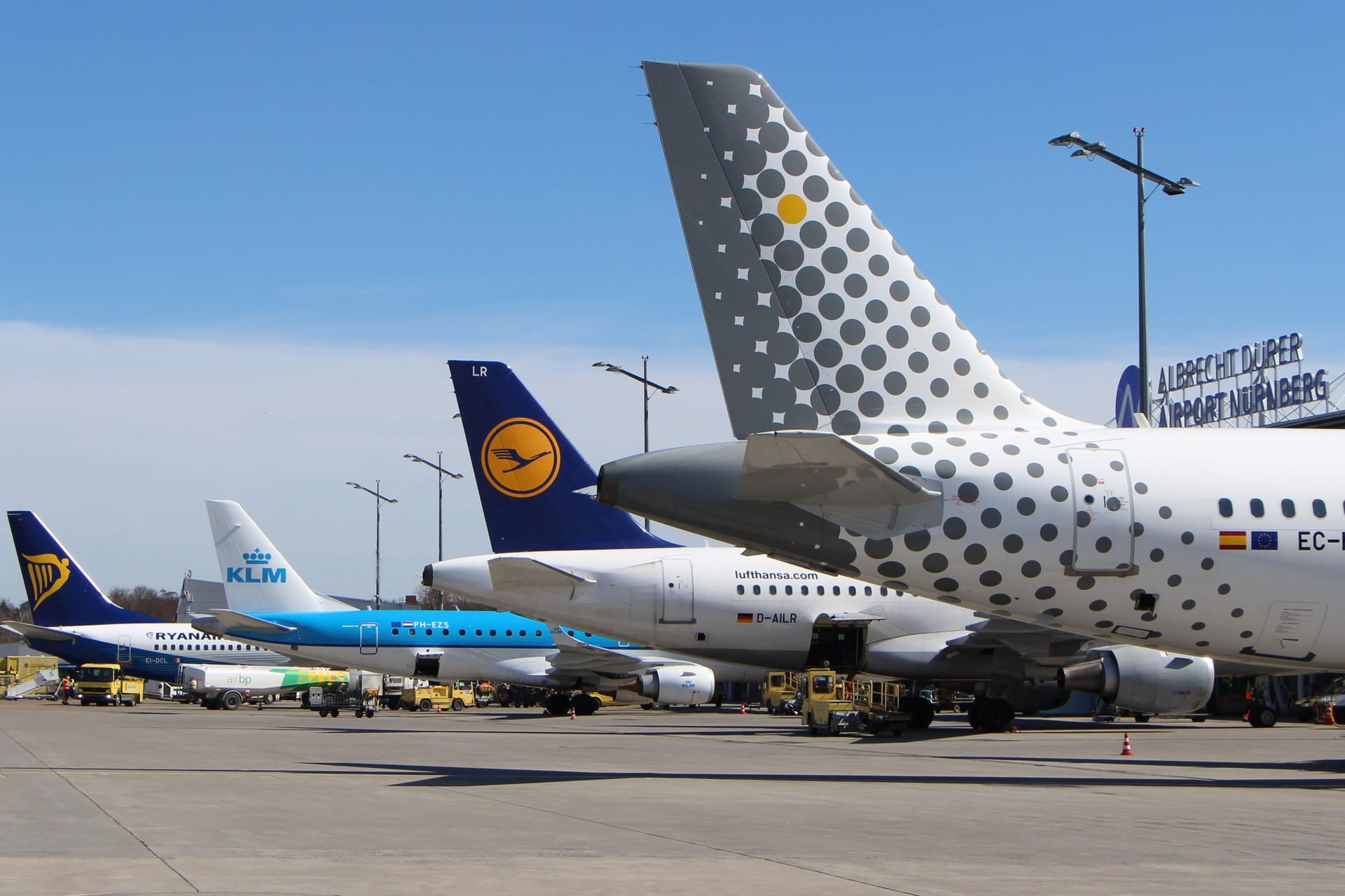 An bayerischen Flughäfen geht es nach der Corona-Flaute wieder bergauf - wie hier am Airport Nürnberg.