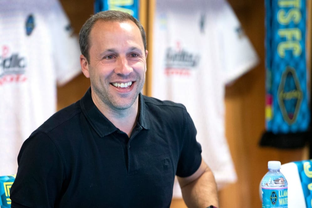Steven Cherundolo