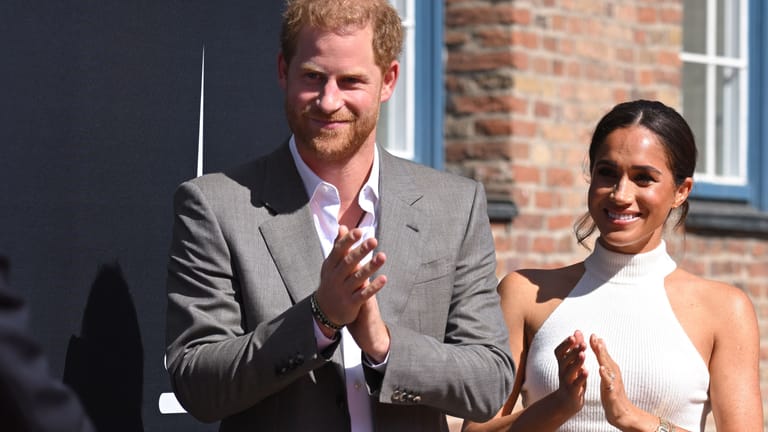 Prinz Harry und Herzogin Meghan: Im Netz gibt es ein neues Foto des Paares.