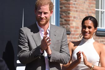 Prinz Harry und Herzogin Meghan: Im Netz gibt es ein neues Foto des Paares.