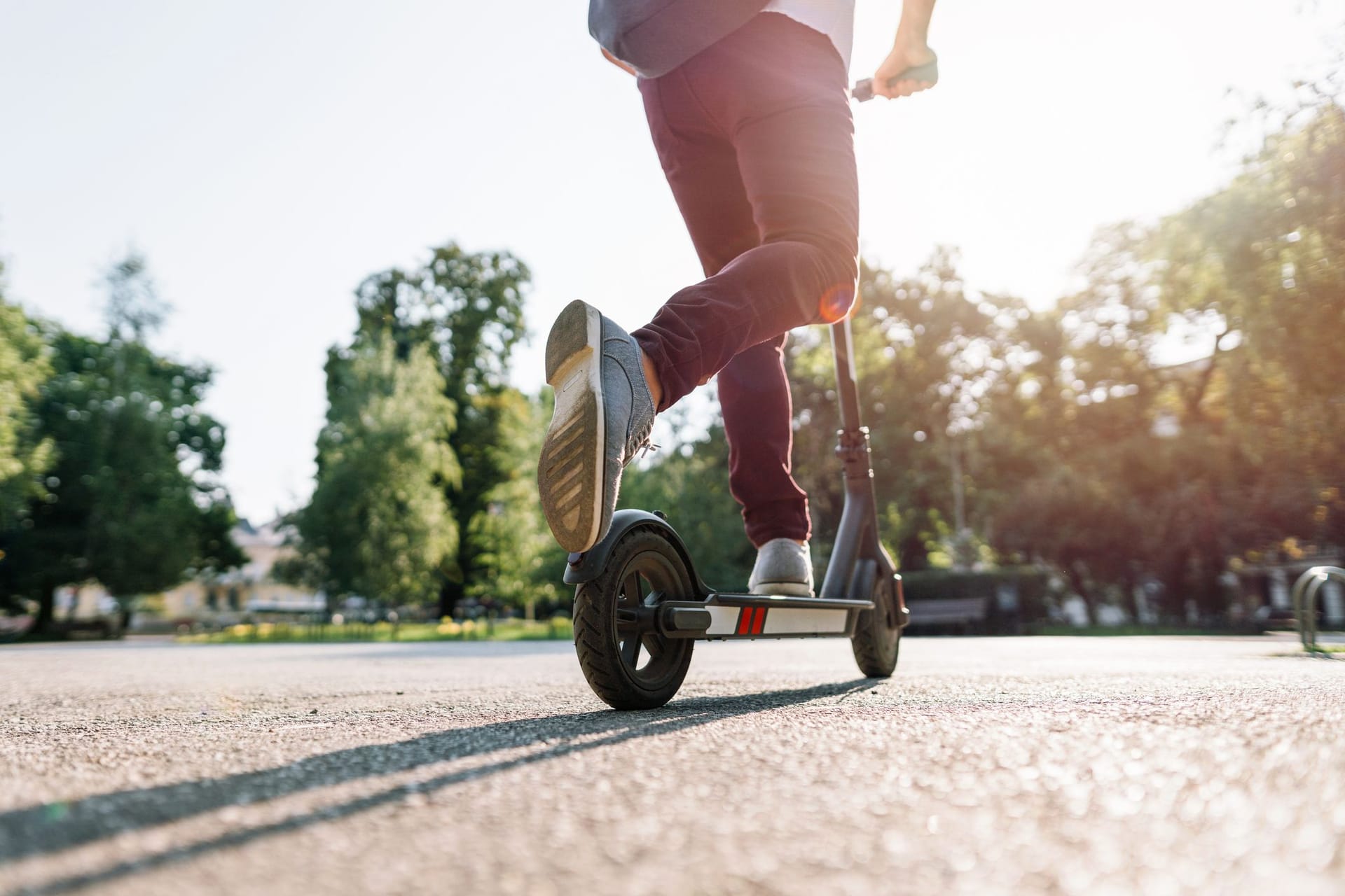 Heute ist ein E-Scooter mit Straßenzulassung besonders preiswert im Angebot.