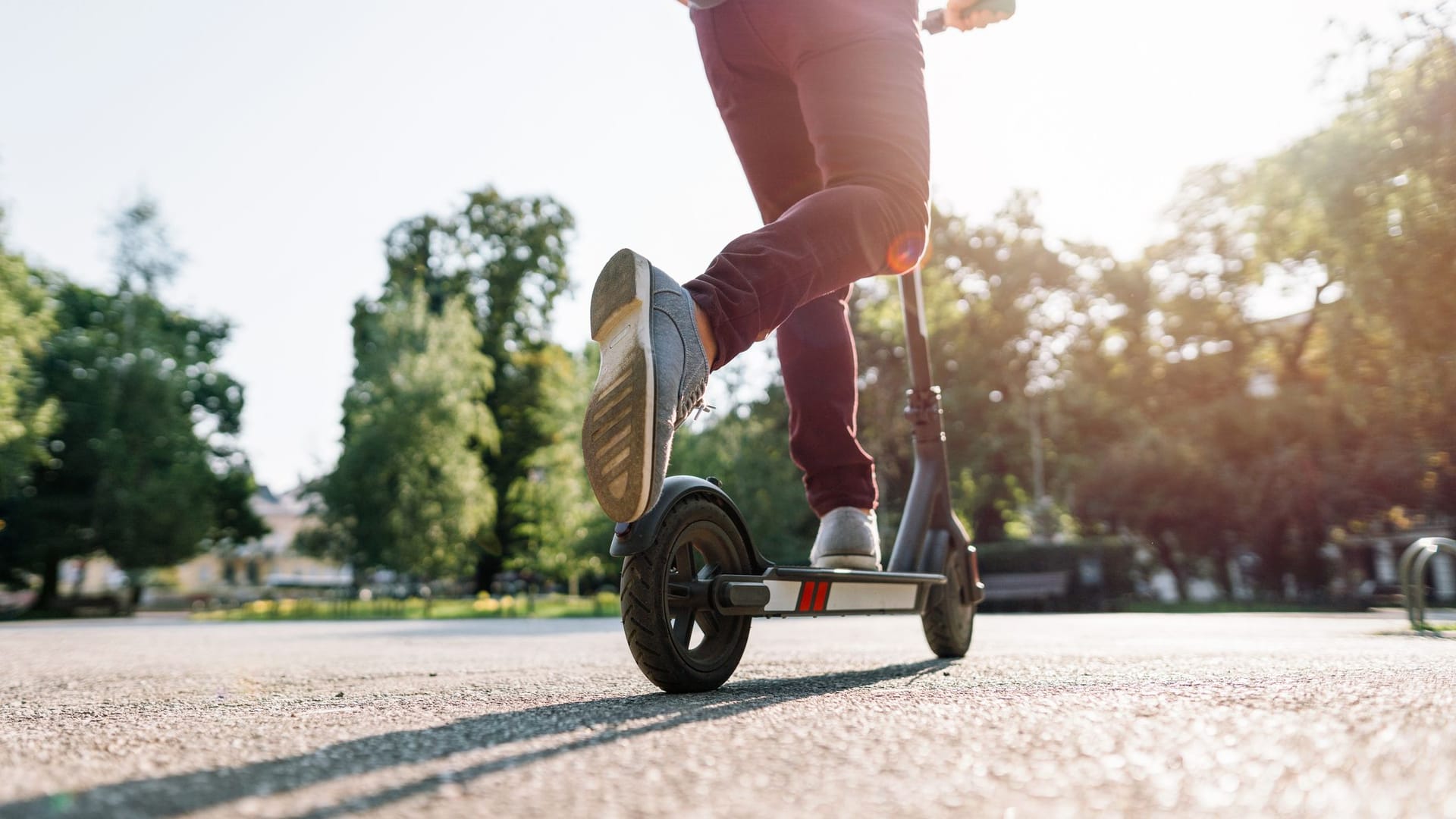 Heute ist ein E-Scooter mit Straßenzulassung besonders preiswert im Angebot.