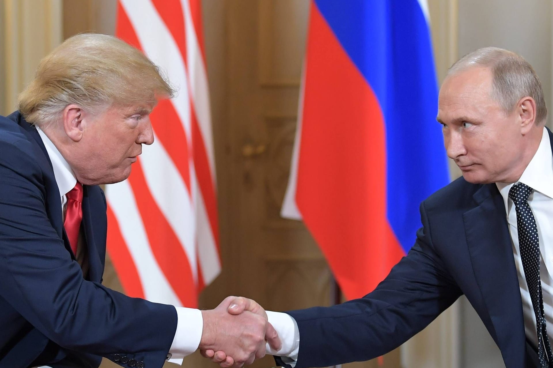 Putin und der frühere US-Präsident Trump (Archivbild): Russland hatte auf einen Sieg der Republikaner bei den Midterms gehofft.