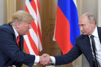Putin und der frühere US-Präsident Trump (Archivbild): Russland hatte auf einen Sieg der Republikaner bei den Midterms gehofft.