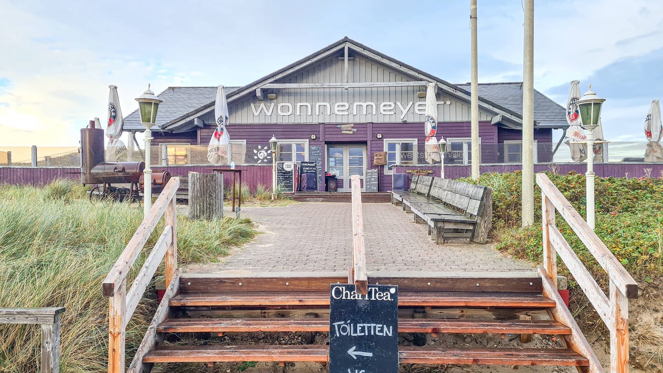 Das Strand-Bistro "Wonnemeyer" in Westerland auf Sylt (Archivbild): Jetzt steht die Zukunft des Restaurants fest.