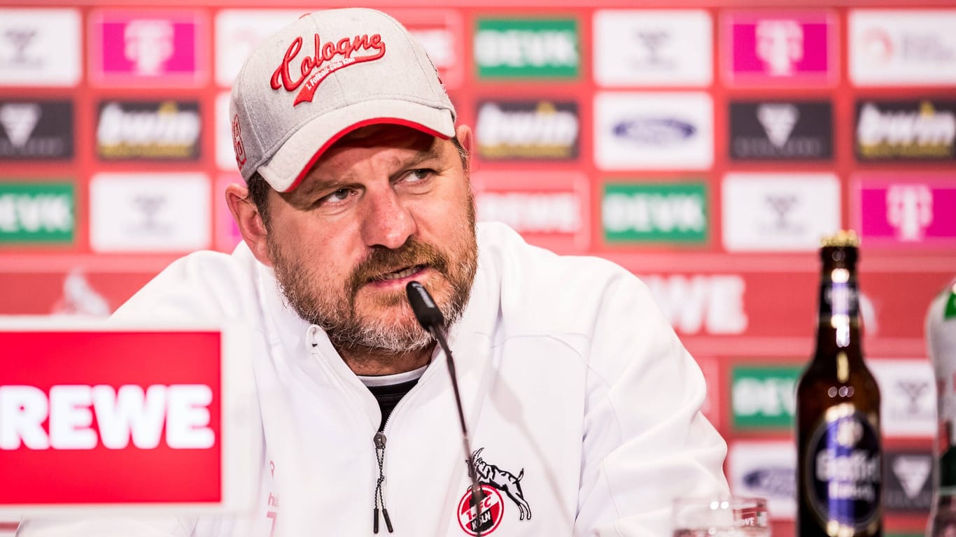 Steffen Baumgart: Der Kölner Trainer macht sich Gedanken um den Fußball.
