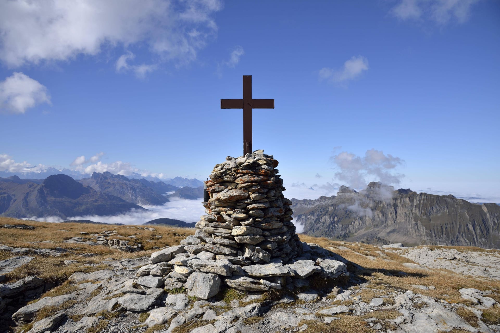 Kirche und Klimaschutz: Eine britische Studie zeigt, wie gläubige Katholiken mit einer Jahrhunderte alten Tradition Emissionen einsparen könnten.