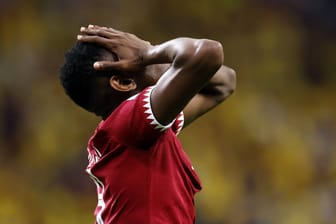 Mohammed Muntari: Der katarische Nationalspieler erlebte mit seinem Team einen bitteren Abend.