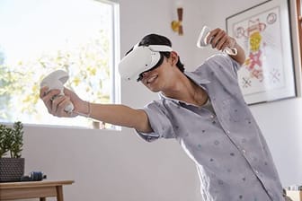 Mittendrin statt nur dabei: Die Stiftung Warentest hat VR-Brillen unter die Lupe genommen.