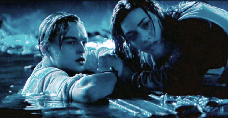 Leonardo DiCaprio und Winslet in der Szene, die die langjährige Diskussion auslöste