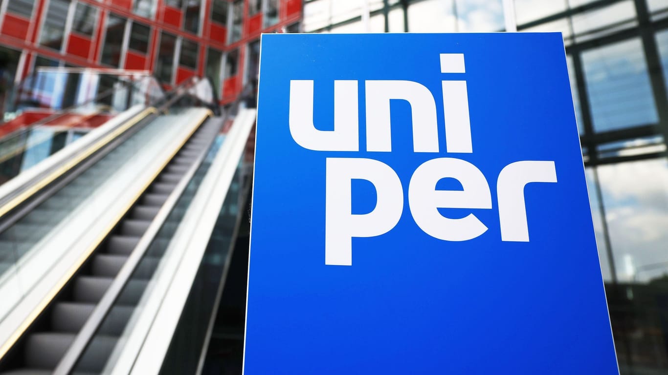 Uniper-Logo in der Hauptverwaltung in Düsseldorf: Die EU-Kommission hat die Unterstützung des Gasimporteurs genehmigt.