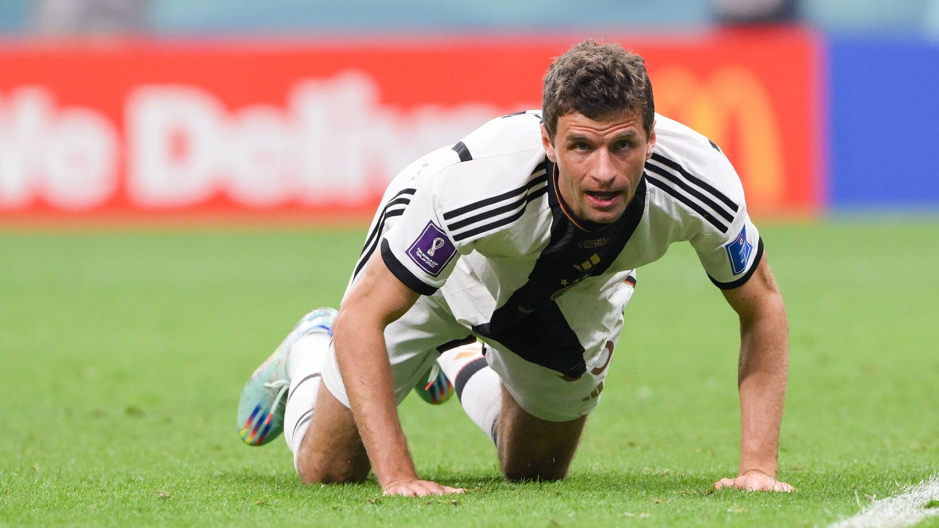 DFB-Stürmer Thomas Müller konnte das vorzeitige Aus bei der WM in Katar nicht verhindern.