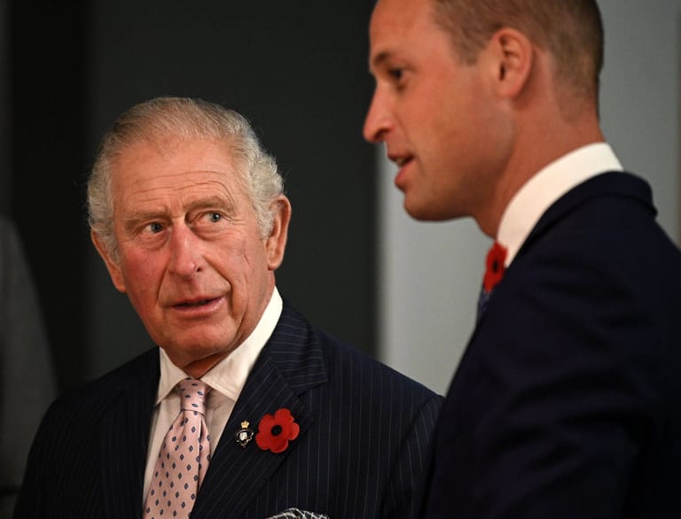 Charles und William: Die Royals äußern sich nur selten zu persönlichen Schlagzeilen.