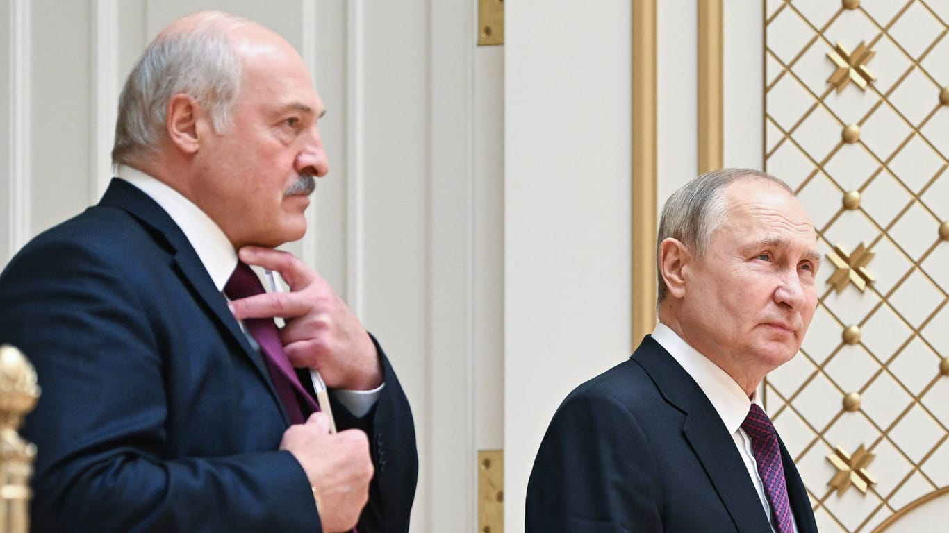 Wladimir Putin und Alexander Lukaschenko: Der Kremlchef wird den belarussischen Präsidenten bereits am 26. Dezember in Moskau empfangen.