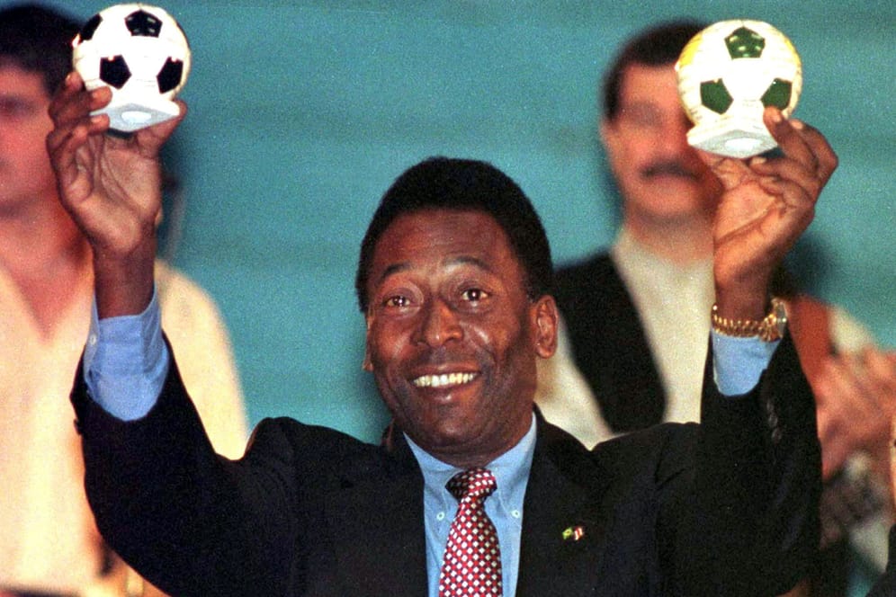Pelé: So lebte und spielte die Fußballlegende.