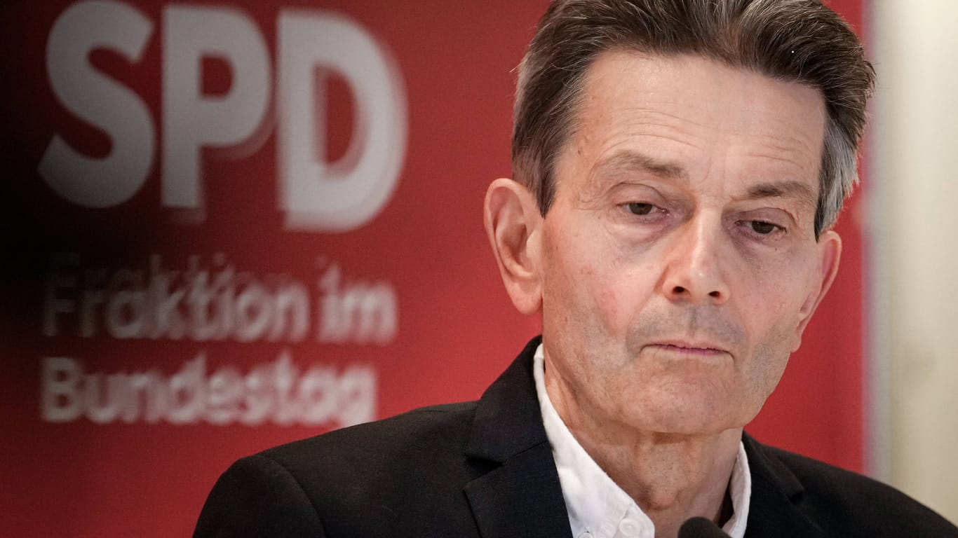 Rolf Mützenich: Der Anti-Söder hat genug vom ersten Ampeljahr.