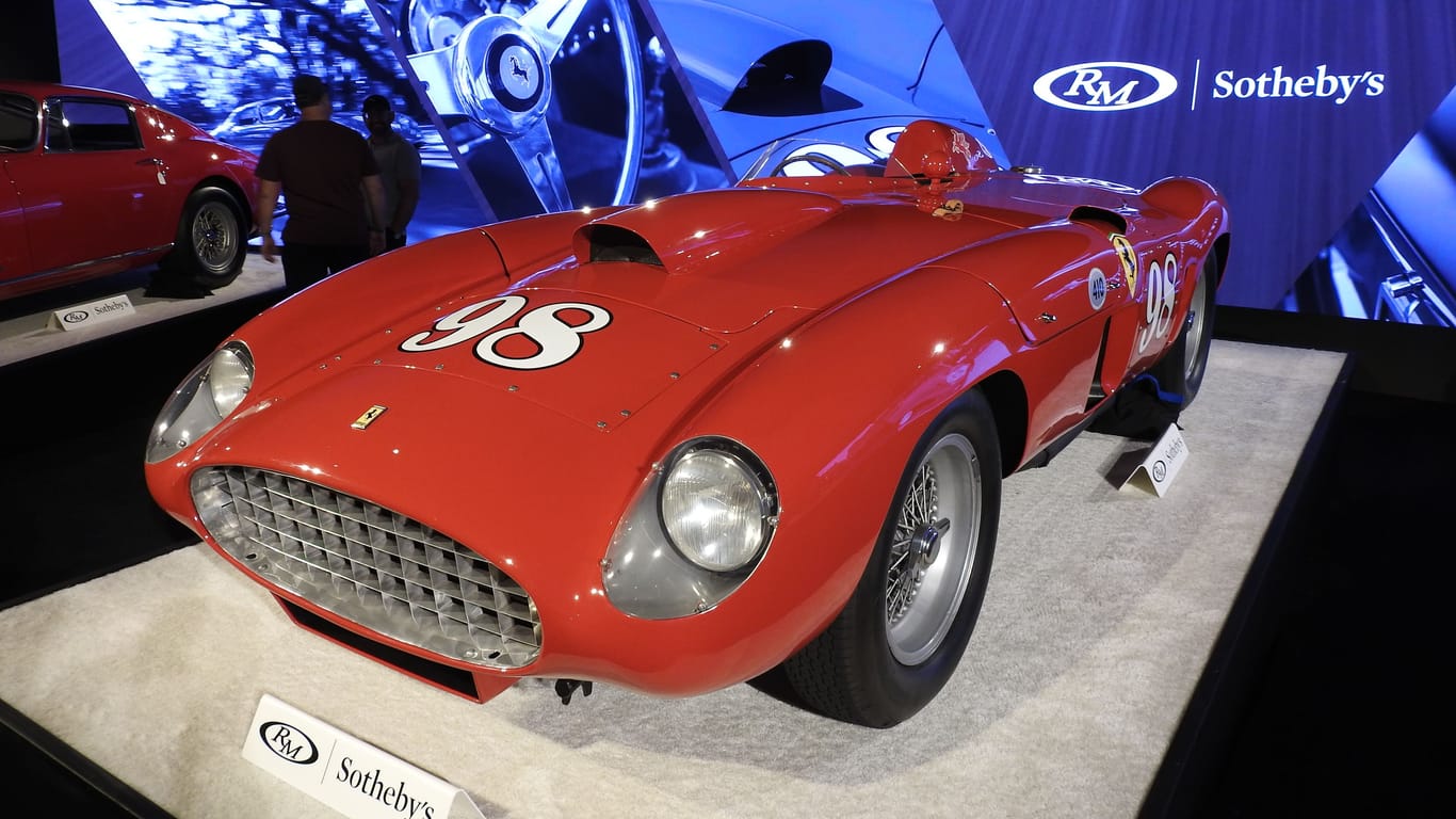 22 Millionen Dollar: Ferrari sicherte sich mit dem 410 Sport Spider von 1955 den zweiten Rang in der Auktions-Bestenliste.