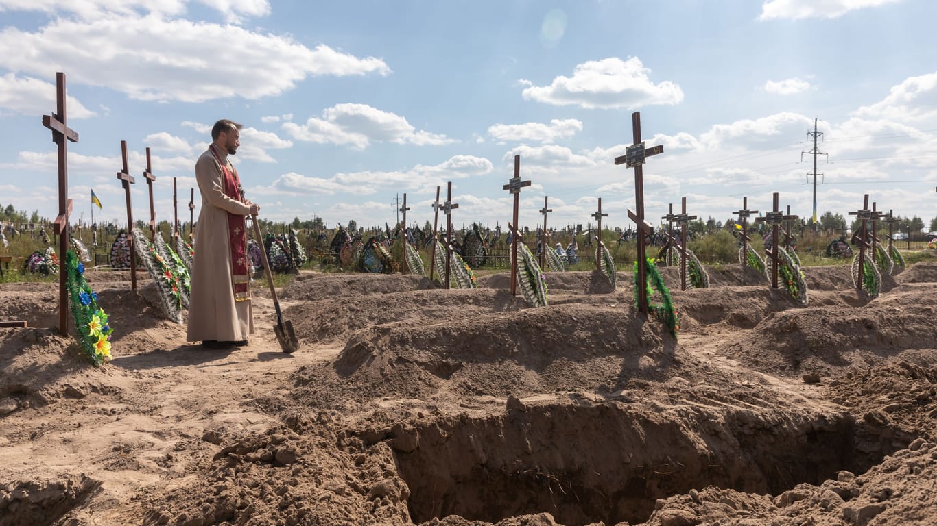 Butscha: In dem kleinen Vorort von Kiew haben russische Soldaten brutale Kriegsverbrechen begangen.