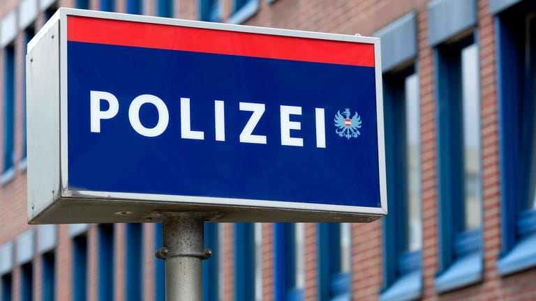 Polizeiwache in Wien (Symbolbild): Der Lehrer soll der beliebteste Pädagoge seiner Schule gewesen sein.