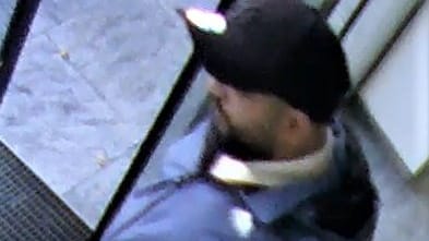 Foto des mutmaßlichen Geldabholers: Wer kennt diesen Mann? Foto des mutmaßlichen Geldabholers: Wer kennt diesen Mann?