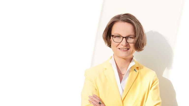 Ina Scharrenbach ist seit 2017 Bauministerin von Nordrhein-Westfalen.