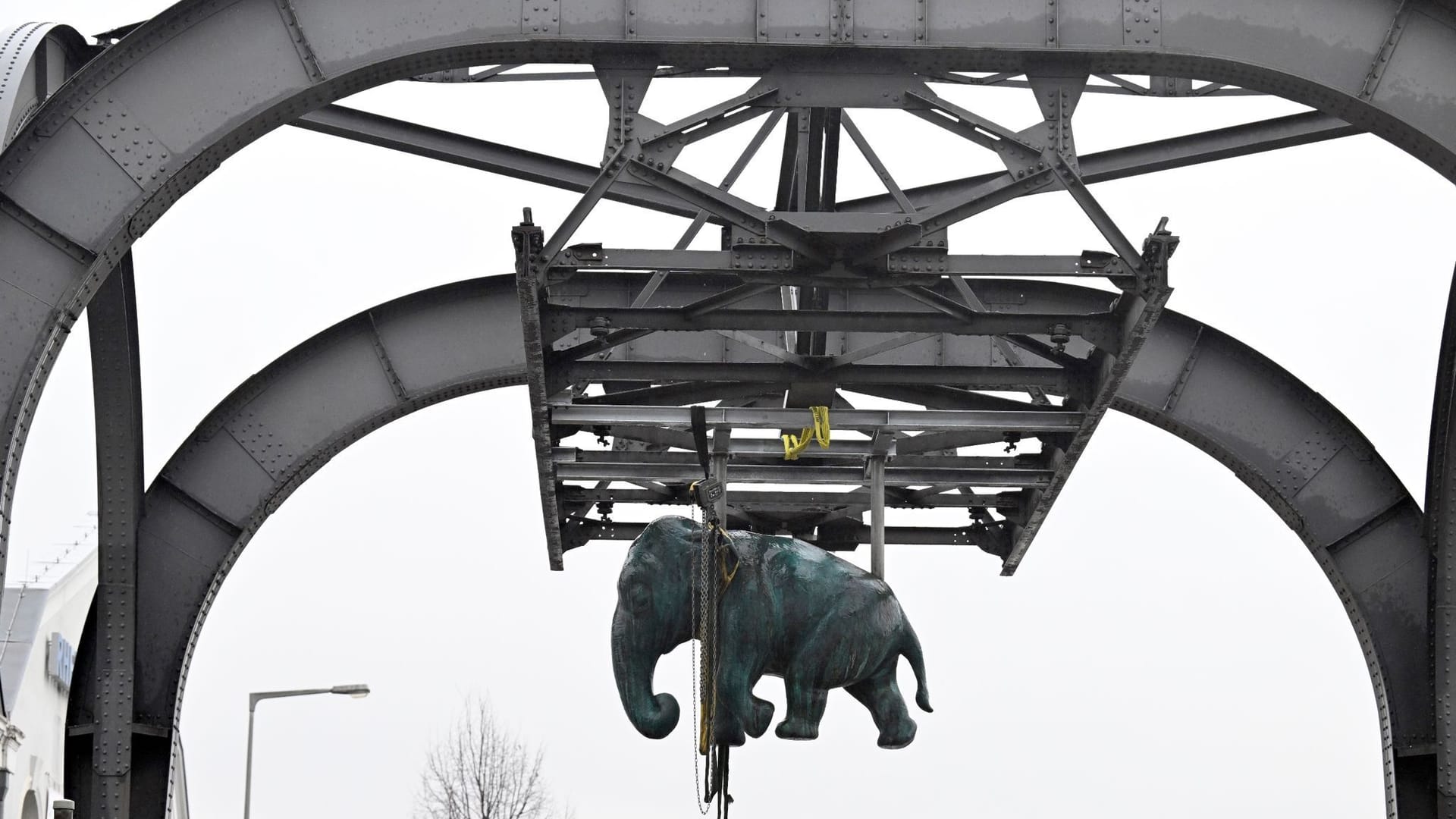 Oberhausen bekommt Tuffi-Denkmal Oberhausen bekommt Tuffi-Denkmal