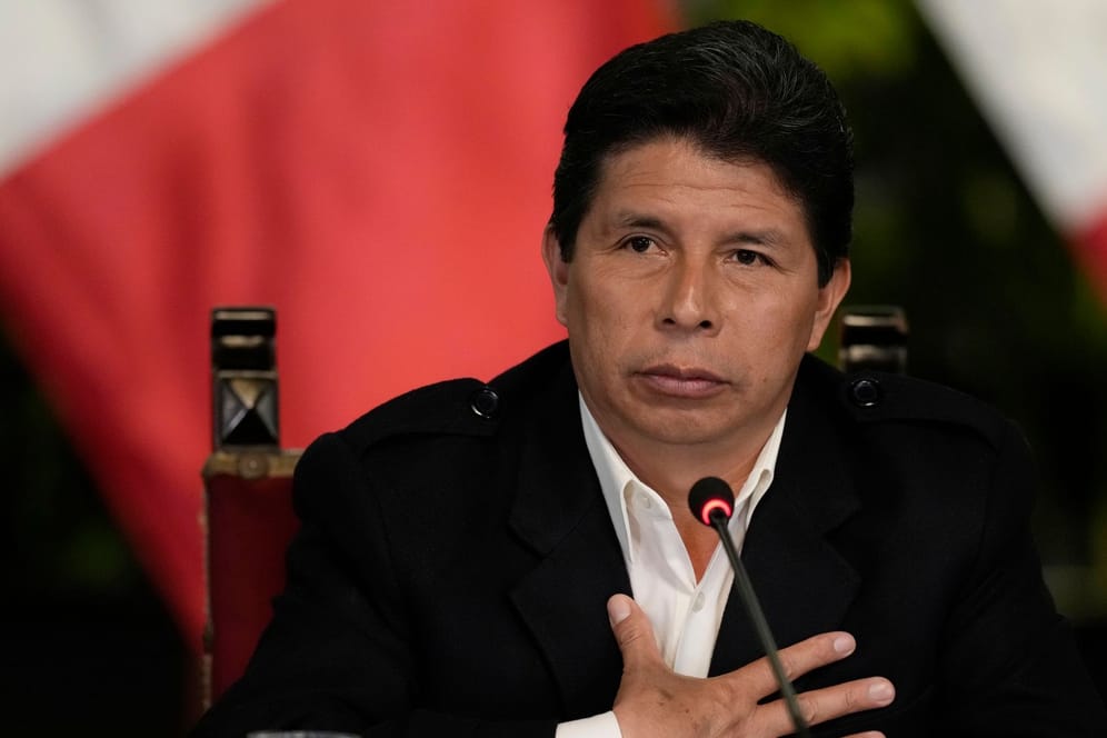 Perus Präsident Pedro Castillo: Der Staatschef will bis auf weiteres per Dekret regieren.