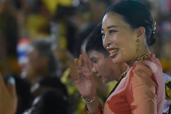 Prinzessin Bajrakitiyabha: Sie ist die älteste Tochter von Thailands König Maha Vajiralongkorn.