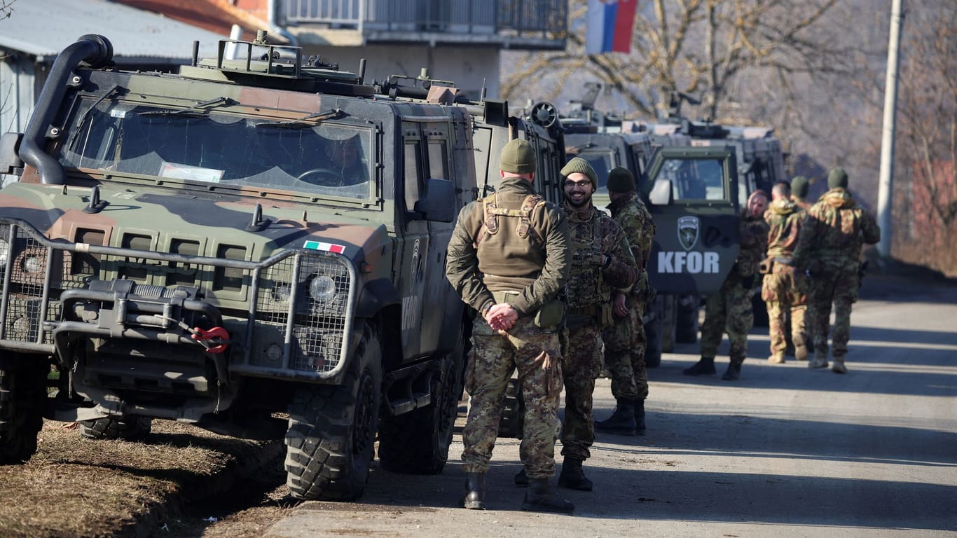 Italienische Soldaten: Sie gehören zu der Nato-Friedensmission Kfor im Kosovo.