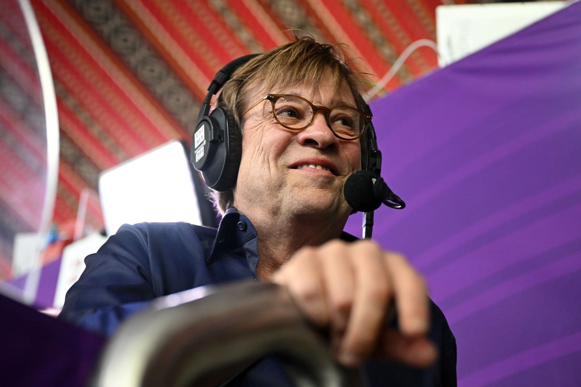 Sportkommentator Béla Réthy (Archivbild): Der Kultkommentator kommt jetzt noch einmal auf den Bildschirm zurück.