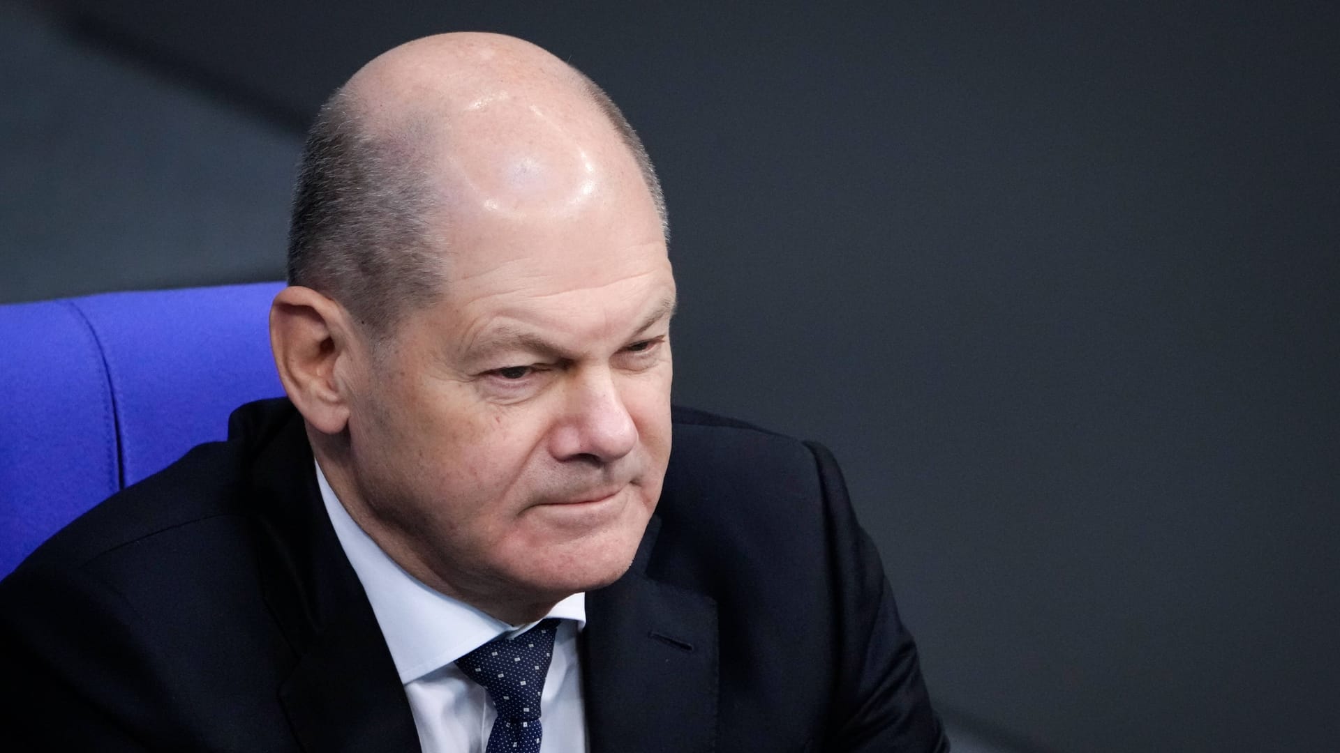 Bundeskanzler Olaf Scholz: Im sogenannten Cum-Ex-Skandal nutzten Banken und andere Finanzakteure eine Gesetzeslücke, um den Staat zu betrügen.