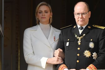 Fürstin Charlène und Fürst Albert: Die monegassischen Royals trauern.