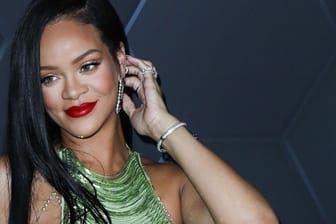 Rihanna: Die Sängerin ist in diesem Jahr erstmals Mutter geworden.