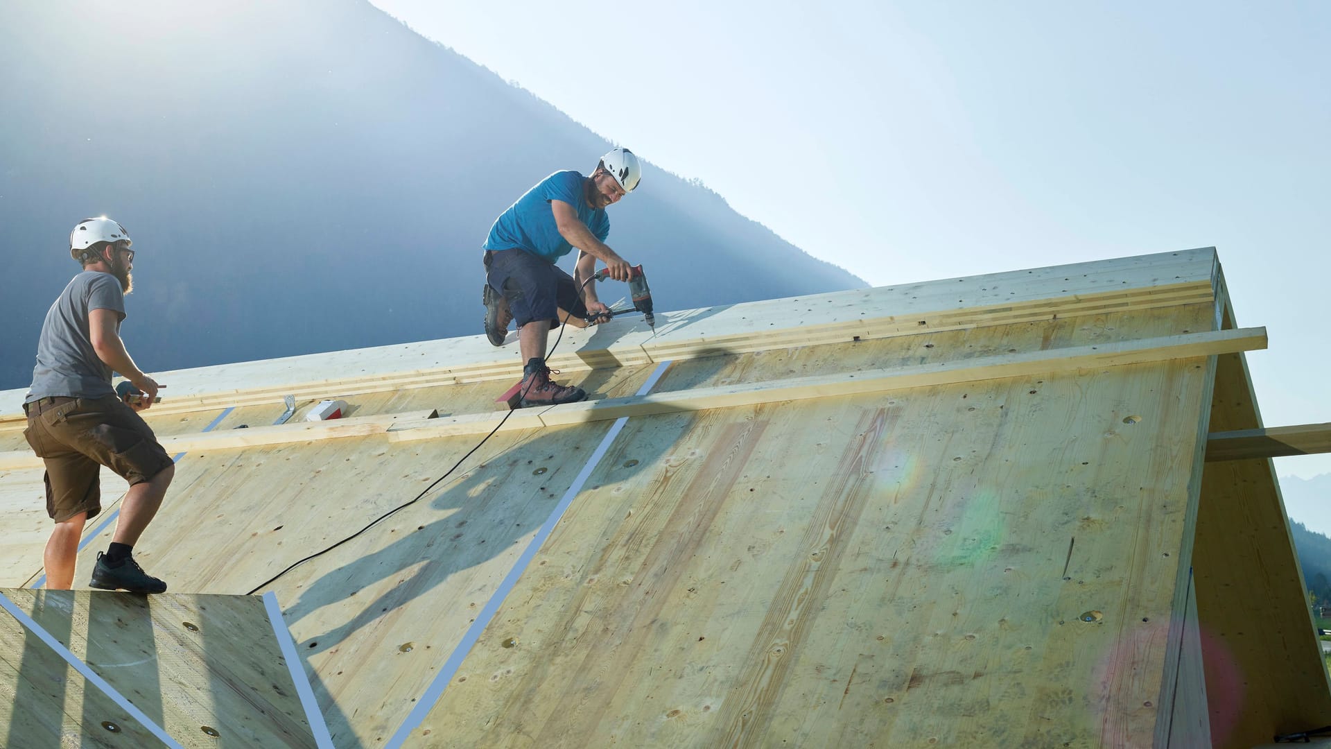 Eine Holzkonstruktion für ein Wohnhaus: Mit Holz zu bauen ist besonders klimafreundlich.