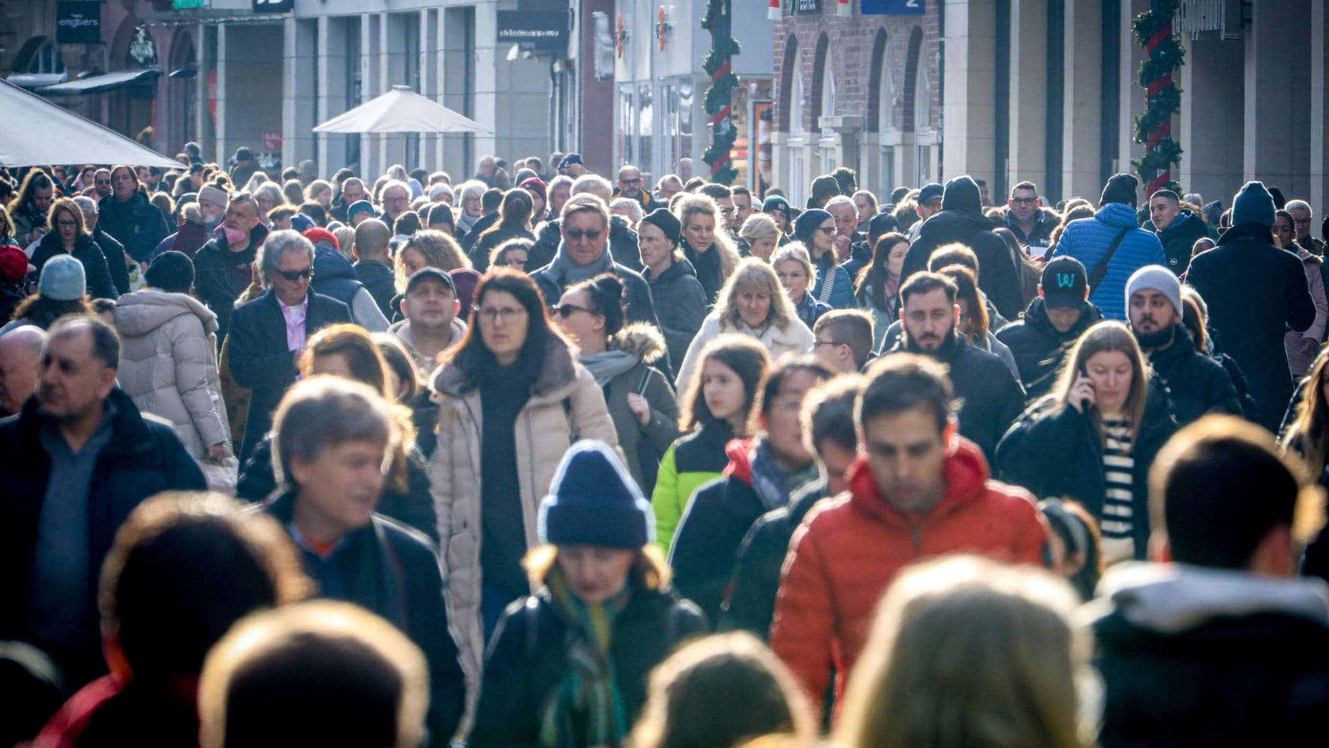 Fußgängerzone in Münster: Wie lange brauchen wir noch Anti-Corona-Maßnahmen?