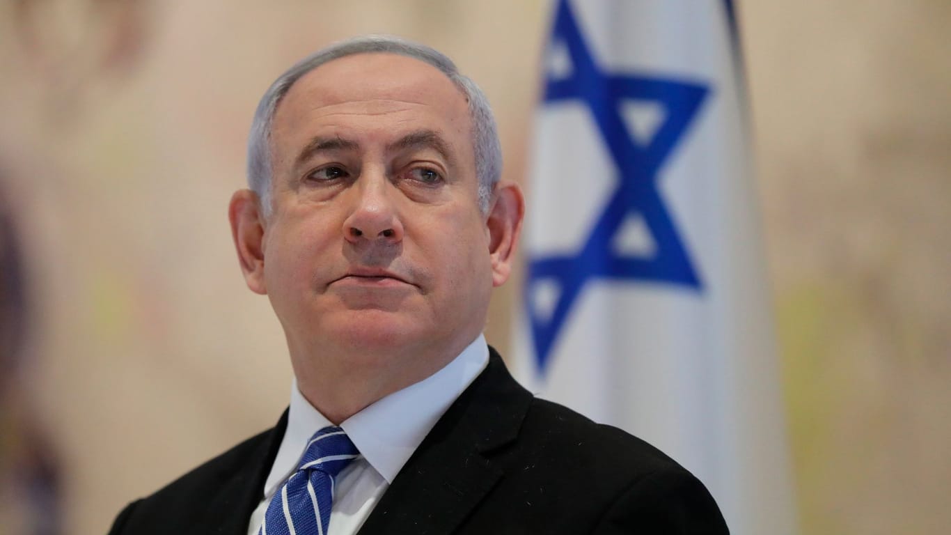 Benjamin Netanjahu: Er weist die Korruptionsvorwürfe zurück und spricht von einer "Hexenjagd" gegen ihn.