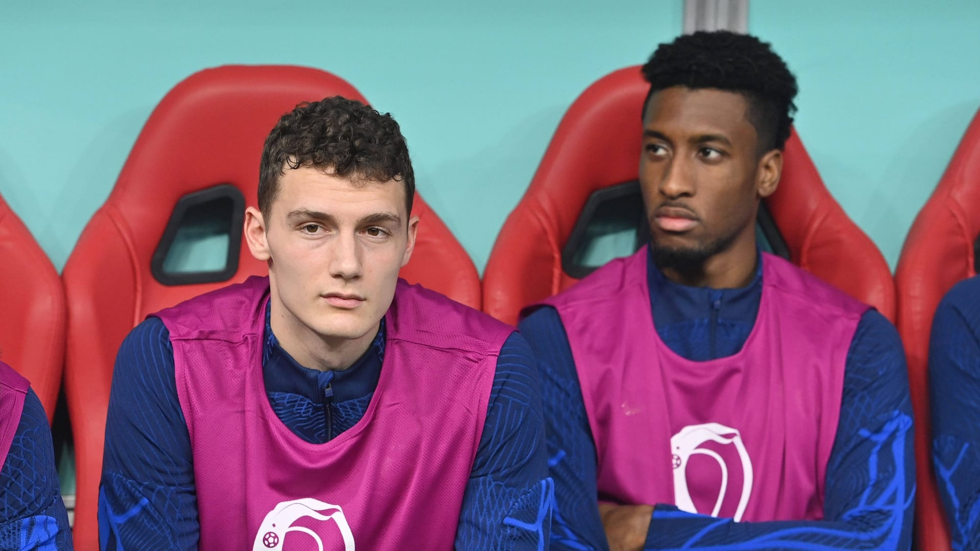 Benjamin Pavard und Kingsley Coman (r.): Die Profis verpassten den WM-Titel.