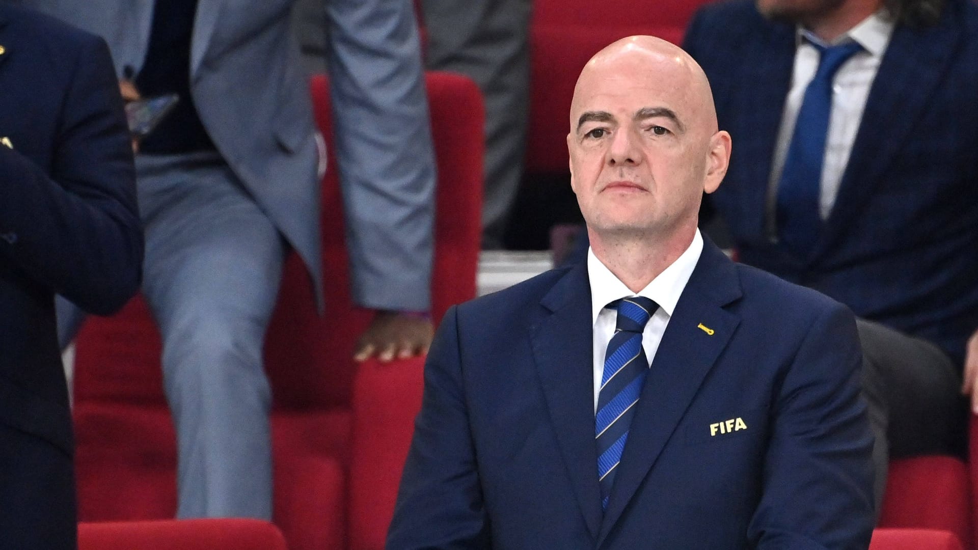 Gianni Infantino: Vom Tod des US-Sportjournalisten Grant Wahl zeigt er sich bestürzt.