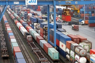 Hafen-Chef: Duisburger Hafen macht auch 2022 Gewinn