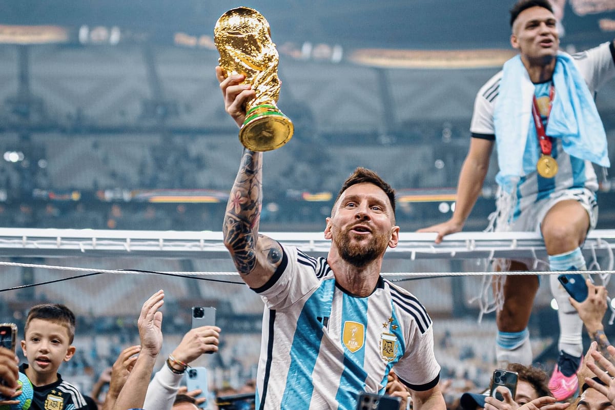 Lionel, eine Erleuchtung: Was Messi zum Größten seiner Generation macht -  WM 2022 in Katar -  › Sport