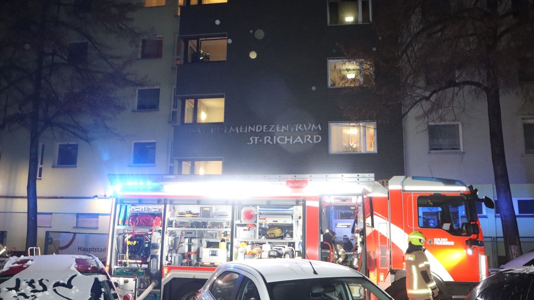 Bewohnerin Stirbt Bei Brand In Einem Seniorenheim In Berlin-Neukölln