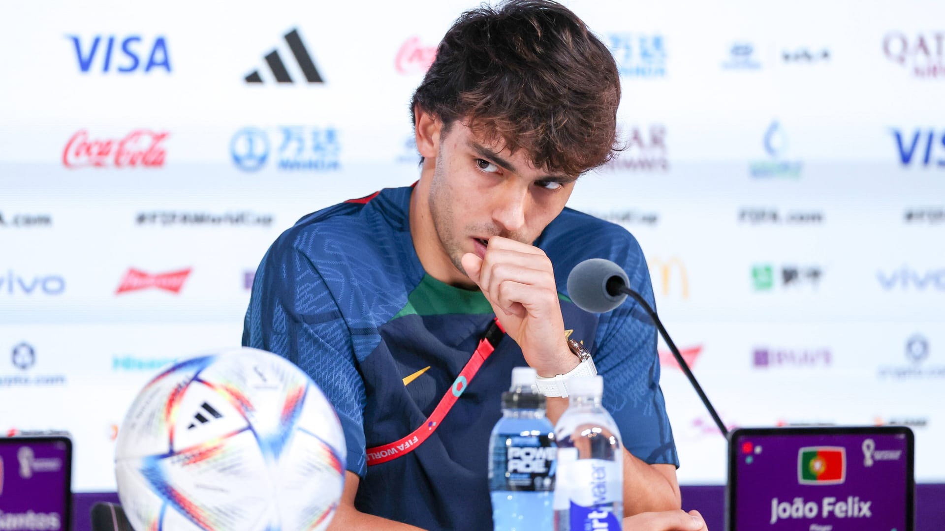 João Félix blieb auf der Pressekonferenz relativ wortkarg.