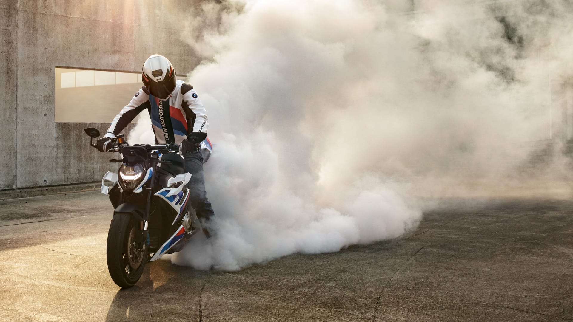 BMW M 1000 R: Das Sportmotorrad ist eine von mehr als 40 Neuheiten des kommenden Jahres.